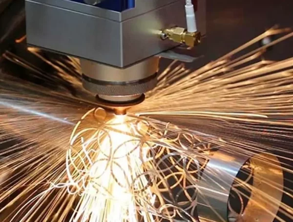 Choosing the Right Laser Cutting Head: Factors to Consider